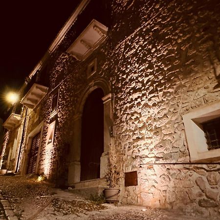 Le Camere Dell'Emiro Castronuovo di Sicilia Exteriör bild